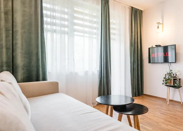 Comfort & Vibes Апартаменты